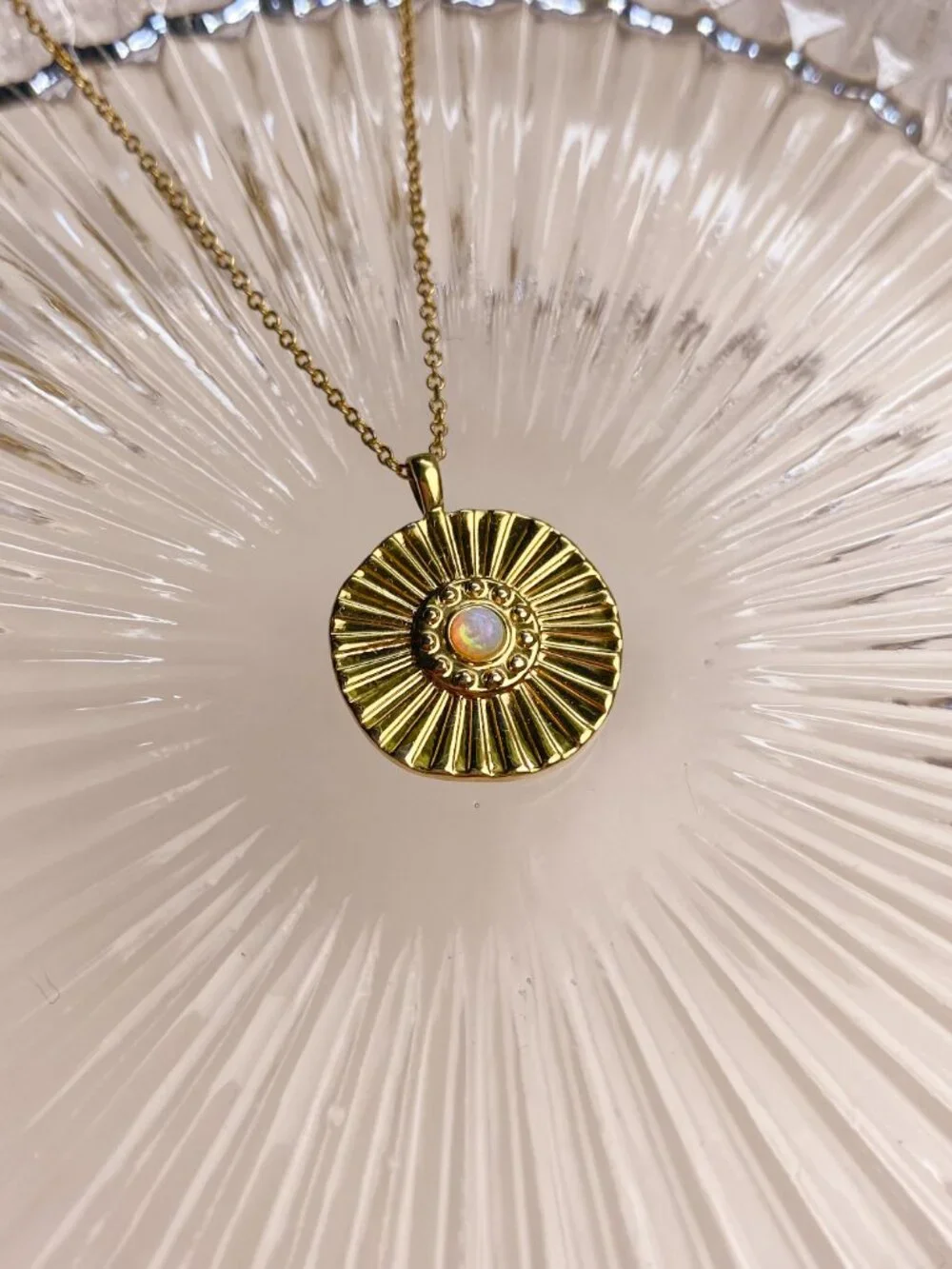 Gorjana Gold Sunburst Opal Gemstone Round Pendant Charm Slider Chain Necklace